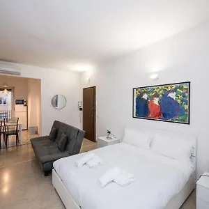 https://incantevole-appartamento-a-milano.italymilanhotels.net